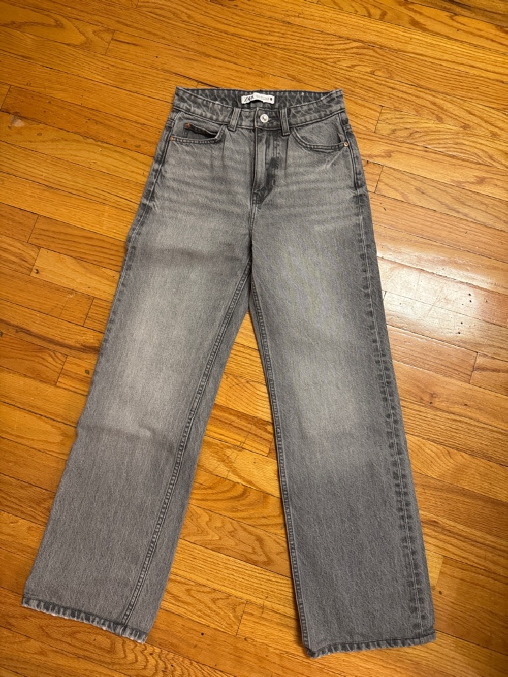 Zara Gray High Rise Straight Jeans